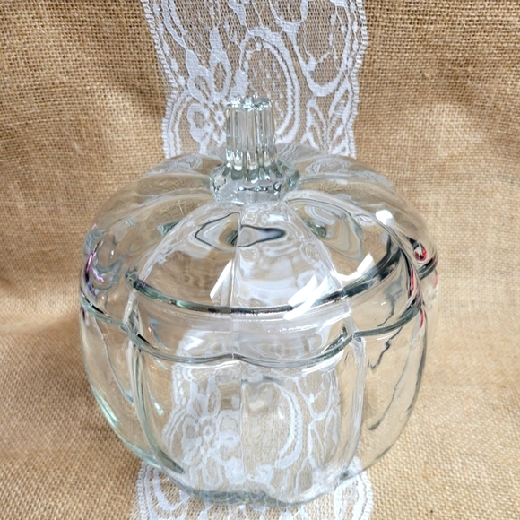 laketown treasures Other - Glass pumpkin candy bowl